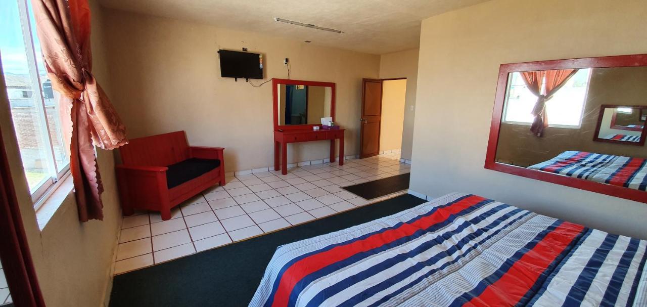 Auto Hotel Luz De Luna Guanajuato Dış mekan fotoğraf